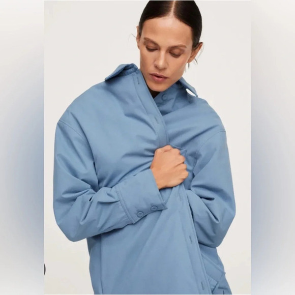 Pernille X Mango size 6 light blue shaket over sized shirt insulated button up M - Picture 3 of 9